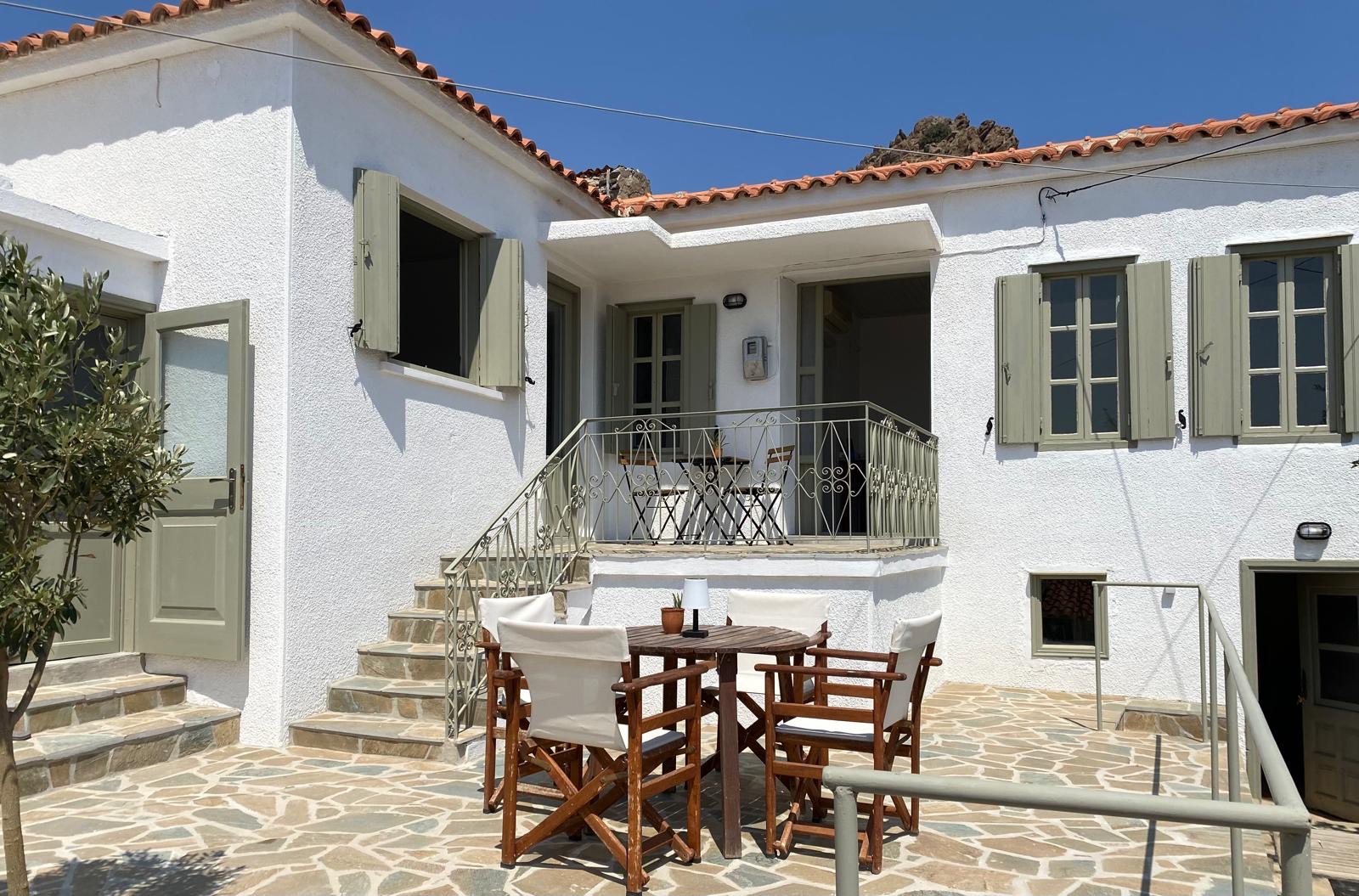 Eressos, Lesvos Island 81105, 3 Bedrooms Bedrooms, ,1 BathroomBathrooms,House,For Sale,1270