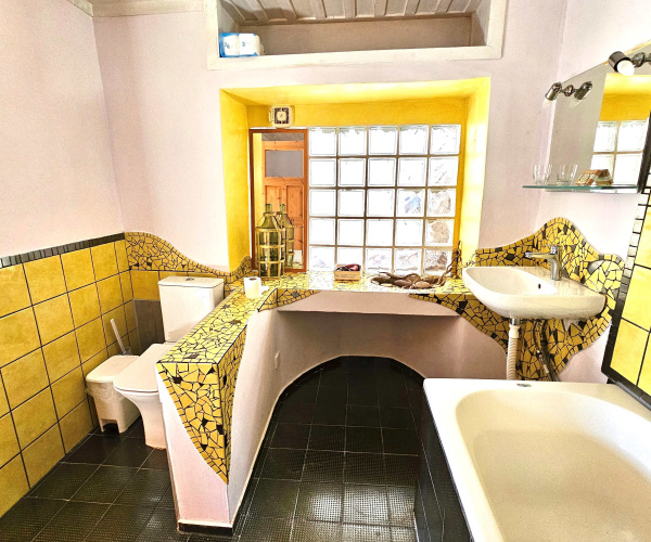 Eressos, Lesvos Island 81105, 4 Bedrooms Bedrooms, 0 ,4 BathroomsBathrooms,House,For Sale,0,1327