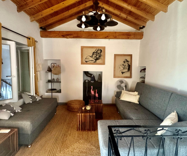 Eressos, Lesvos Island 81105, 3 Bedrooms Bedrooms, 0 ,2 BathroomsBathrooms,House,For Sale,0,1364