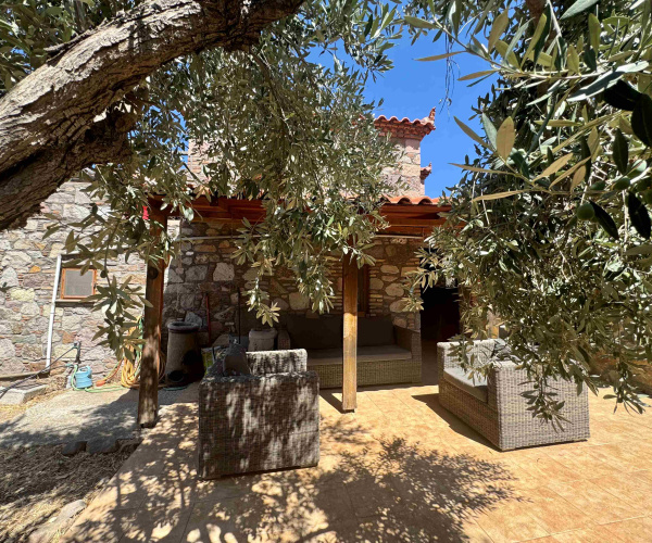Kampos Eressos, Lesvos Island 81105, 3 Bedrooms Bedrooms, 0 ,2 BathroomsBathrooms,House,For Sale,0,1365