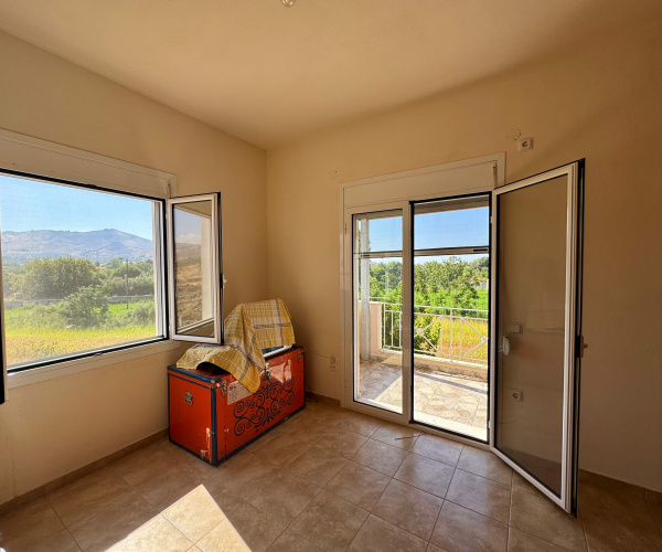 3 Bedroom Bedrooms, 0 ,2 BathroomBathrooms,House,For Sale,0,1366