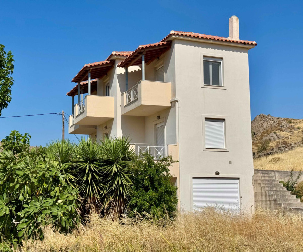3 Bedroom Bedrooms, 0 ,2 BathroomBathrooms,House,For Sale,0,1366