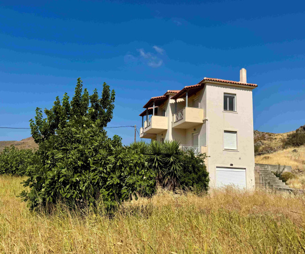 3 Bedroom Bedrooms, 0 ,2 BathroomBathrooms,House,For Sale,0,1366