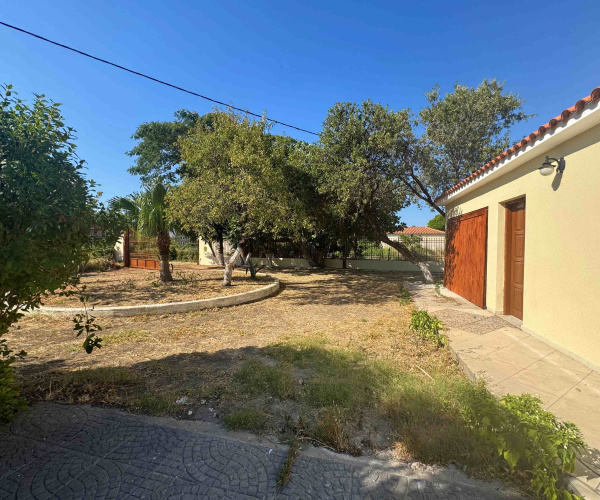 3 Bedroom Bedrooms, 0 ,3 BathroomBathrooms,House,For Sale,0,1367