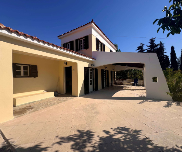 3 Bedroom Bedrooms, 0 ,3 BathroomBathrooms,House,For Sale,0,1367