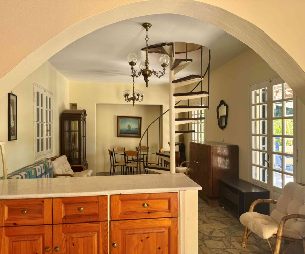 3 Bedroom Bedrooms, 0 ,3 BathroomBathrooms,House,For Sale,0,1367