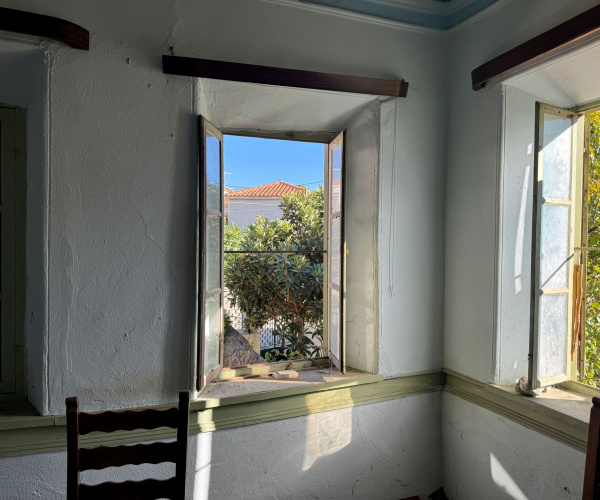 2 Bedroom Bedrooms, 0 ,1 BathroomBathrooms,House,For Sale,0,1371